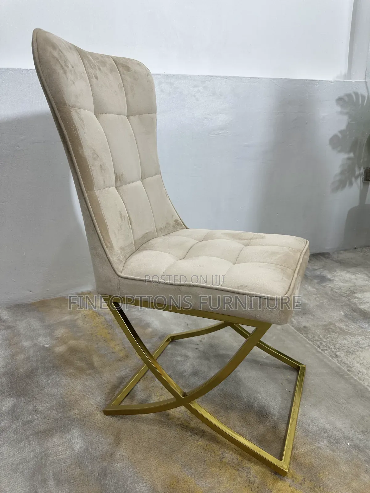 Versailles Tufted Chair