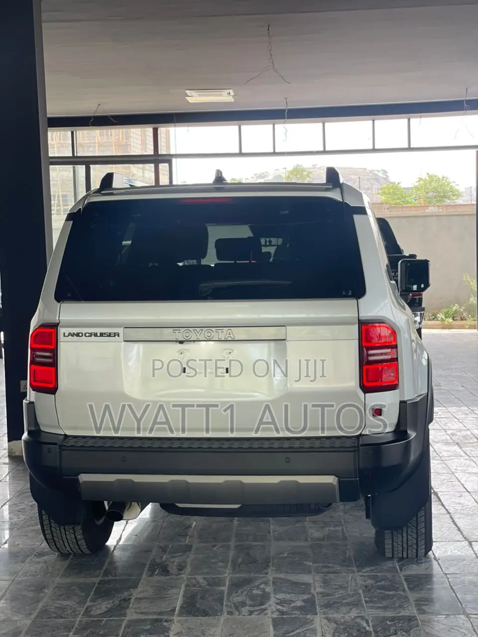 New Toyota Land Cruiser Prado 2.7 2025 Gray