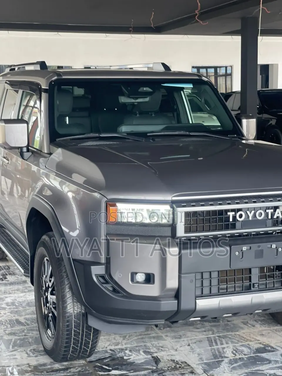 New Toyota Land Cruiser Prado 2.7 2025 Gray