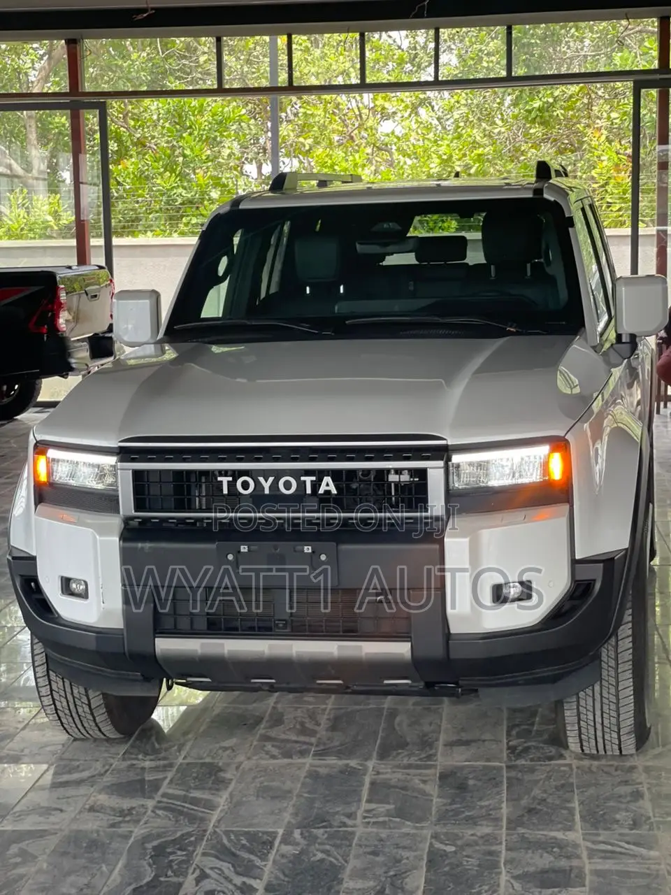 New Toyota Land Cruiser Prado 2.7 2025 Gray