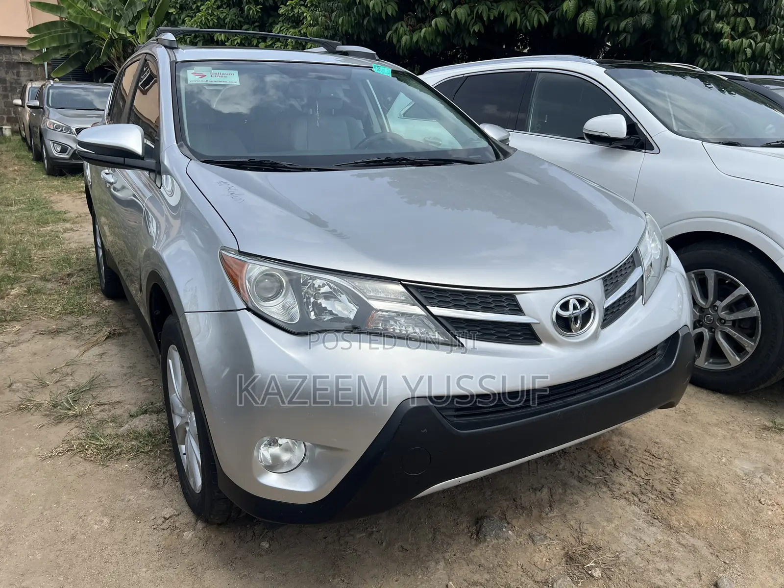 Toyota RAV4 Limited 4dr SUV AWD (2.5L 4cyl 6A) 2014 Silver
