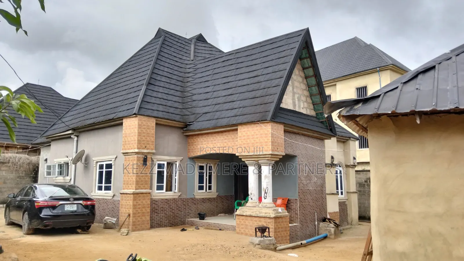3bdrm Bungalow in Umudike, Umuahia , for sale