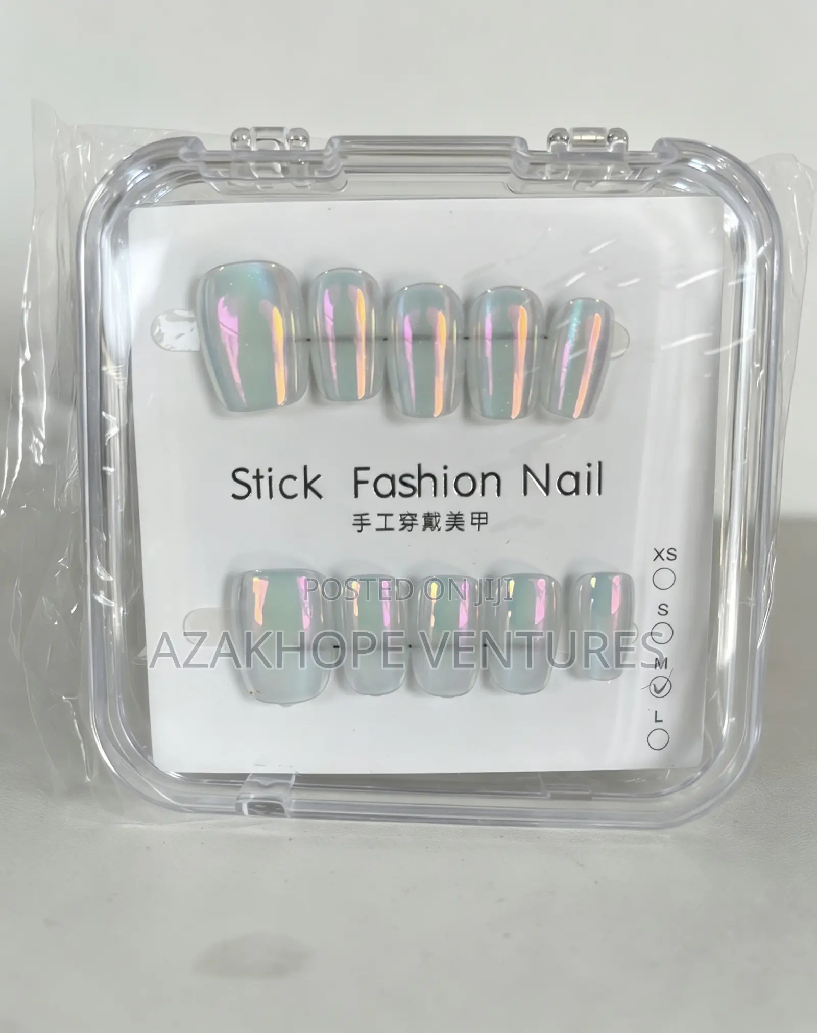 Stick Fashion Nails