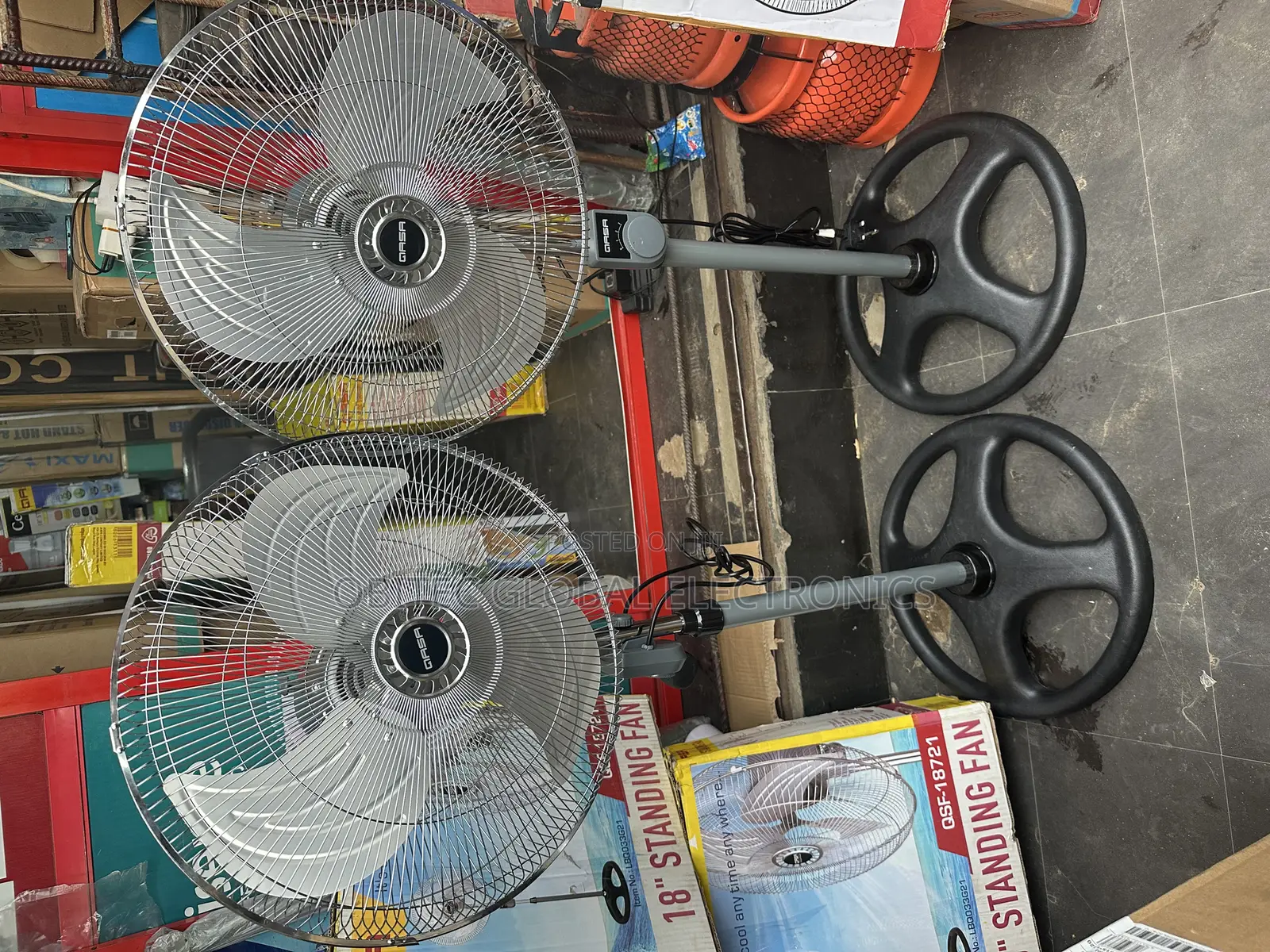 Qasa Standing Fan Iron Blade 18inches