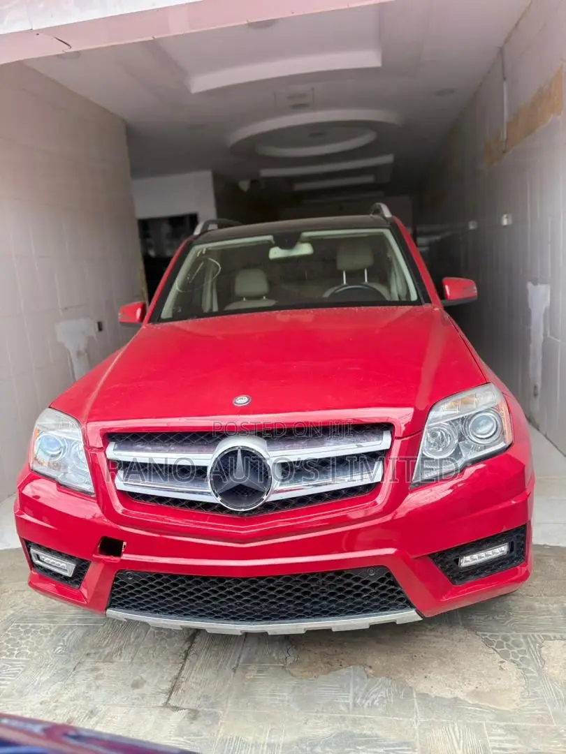 Mercedes-Benz GLK-Class 350 2010 Red