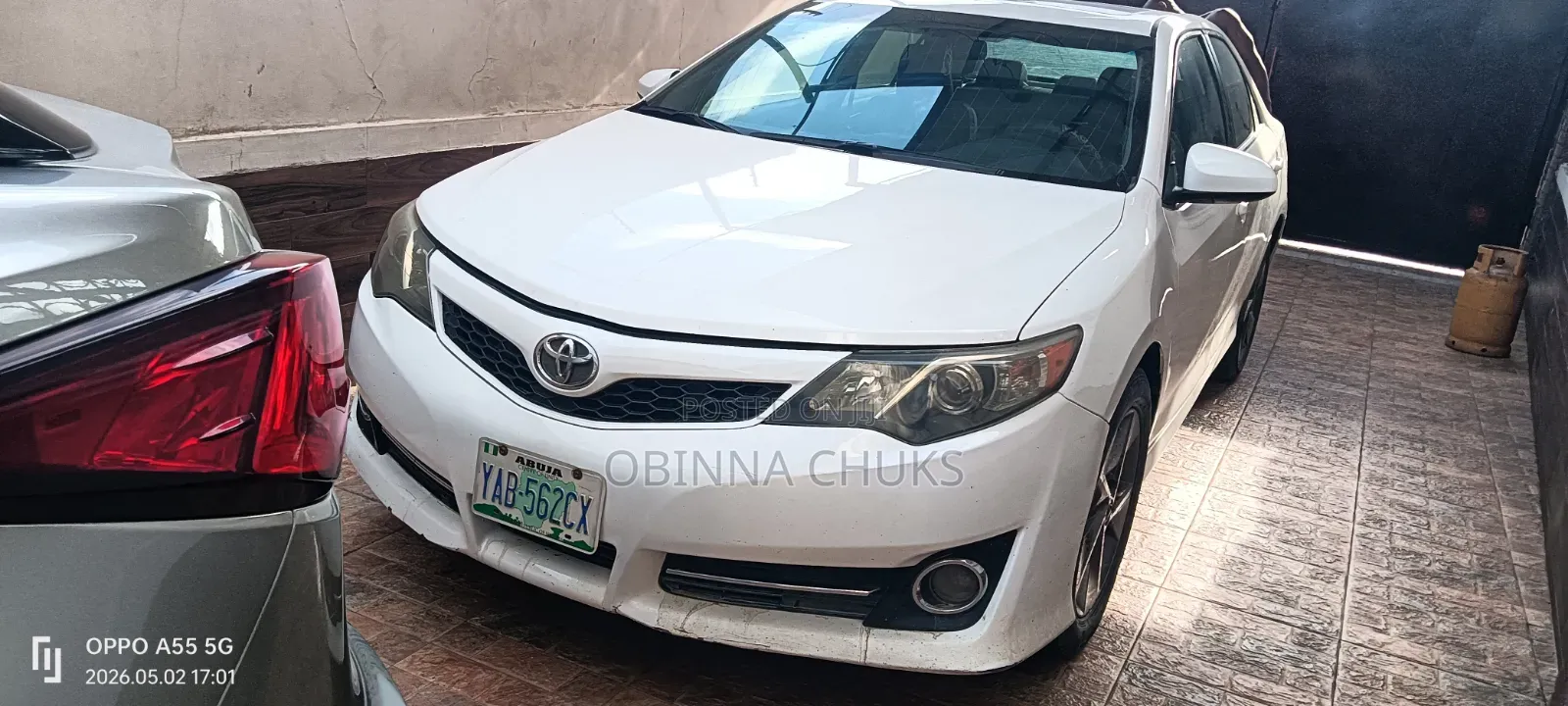 Toyota Camry LE 4dr Sedan (2.5L 4cyl 6A) 2013 White