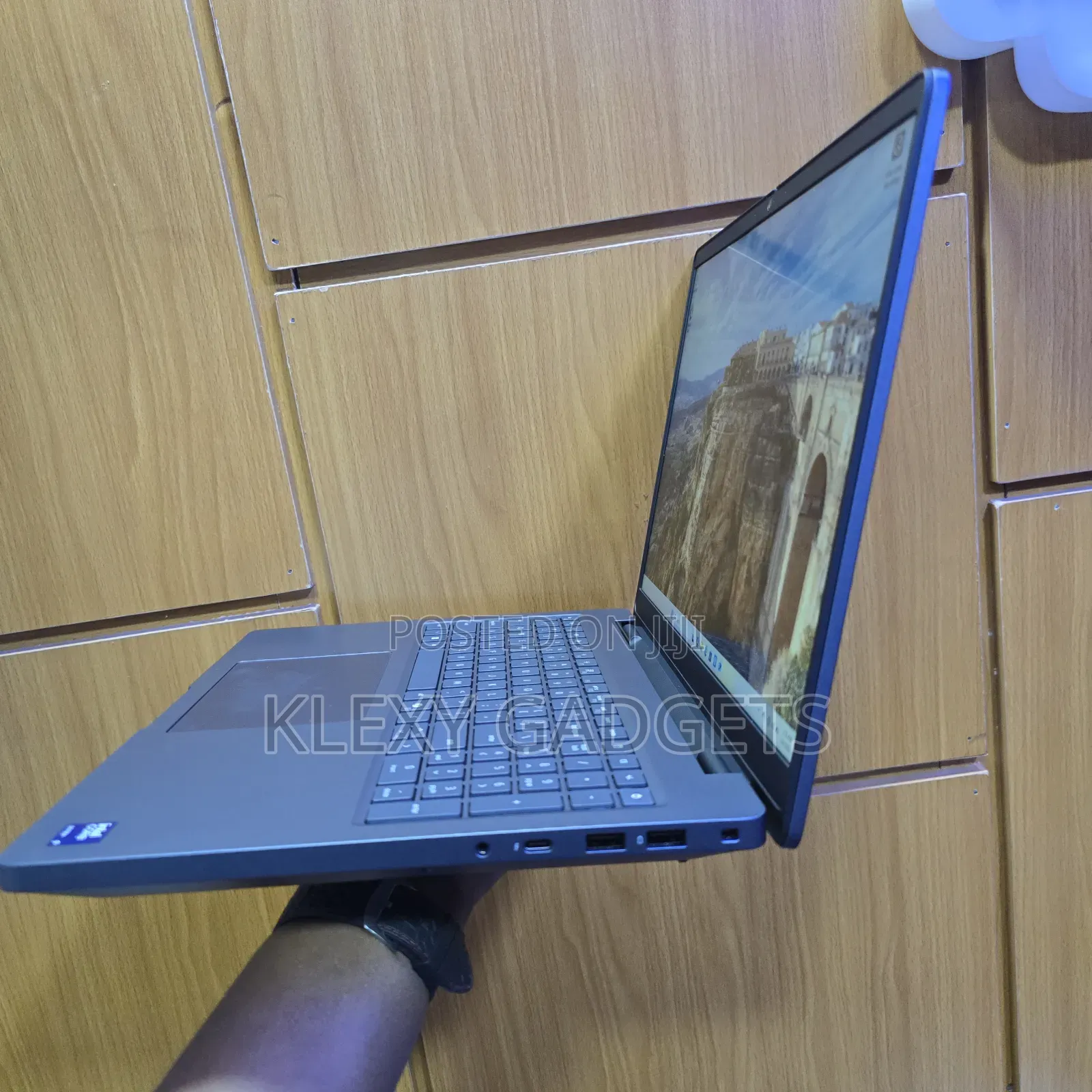 New Laptop Dell Pro Max 16 64GB Intel Core Ultra 9 SSD 1T