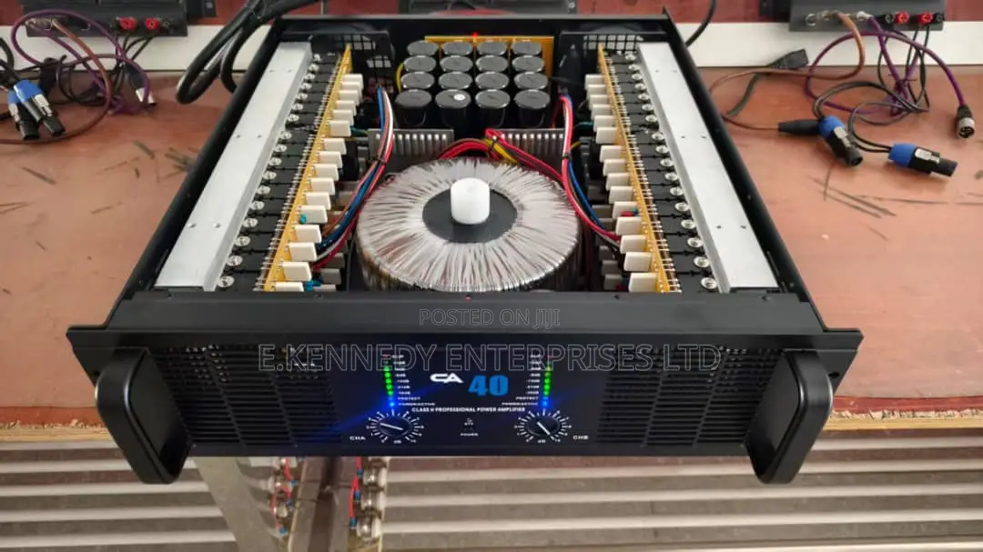 Ca40 Heavy Duty Power Amplifier