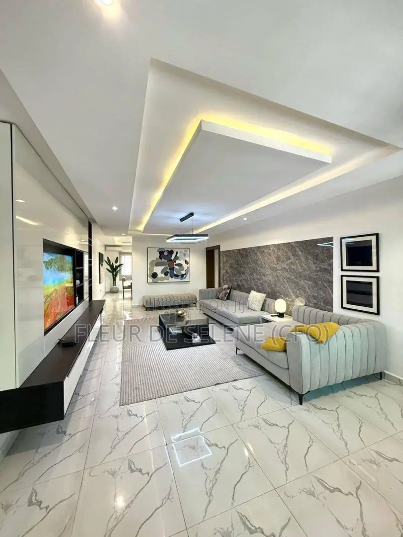 Luxurious 3 Bedroom Apartment