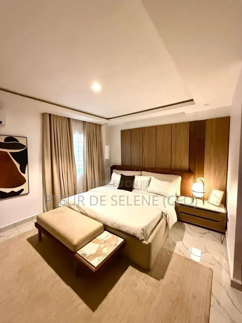 Luxurious 3 Bedroom Apartment