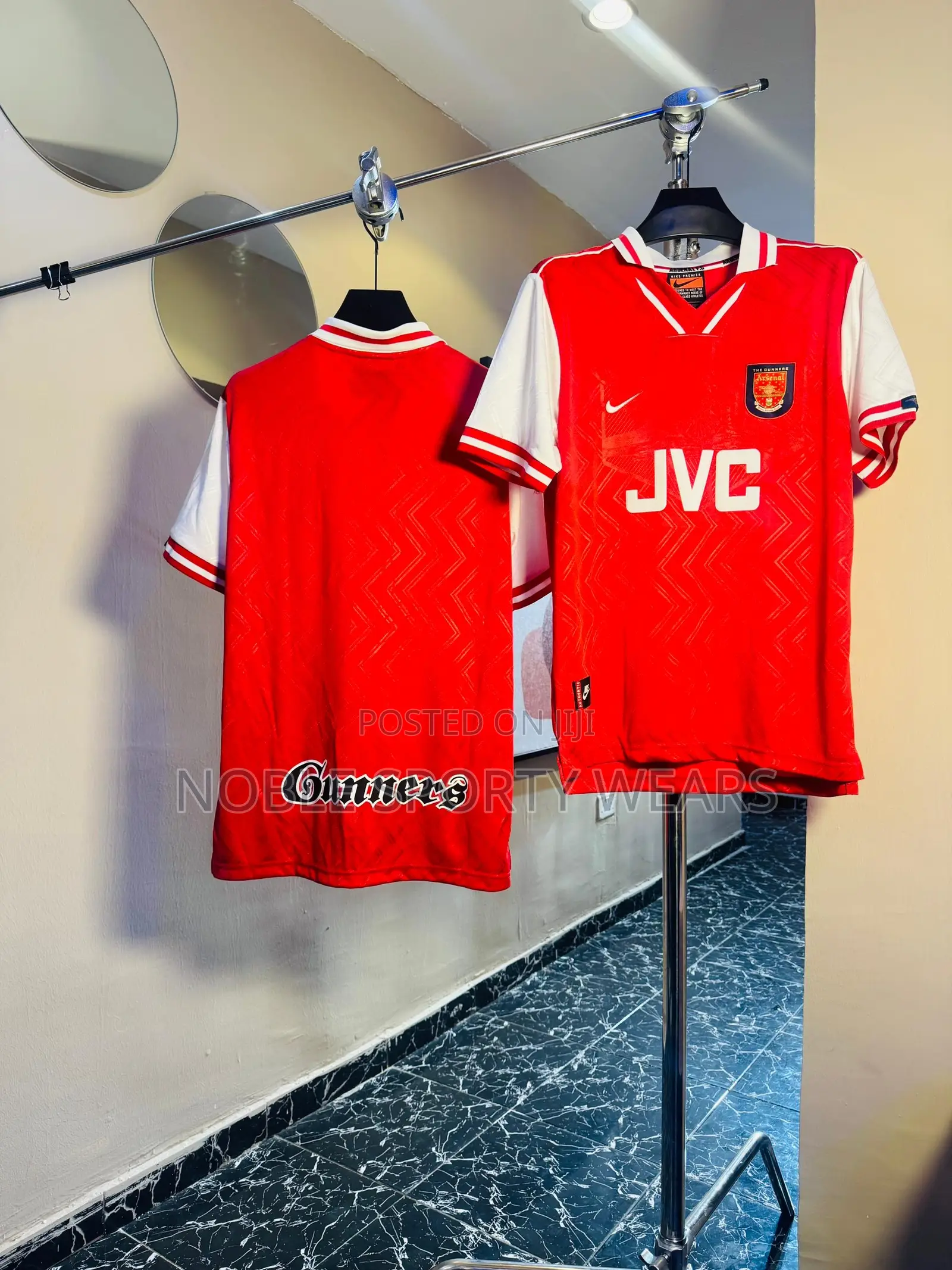 Arsenal ‘Jvc’ Retro Jersey Kit