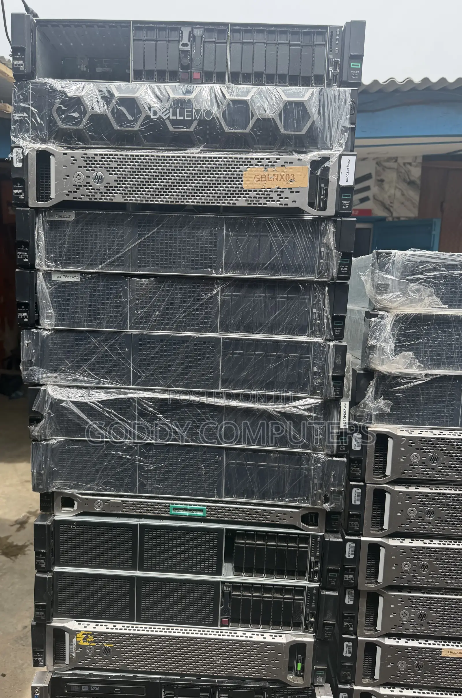 Server HP ProLiant DL380 Gen10 32GB Intel Xeon HDD 2T