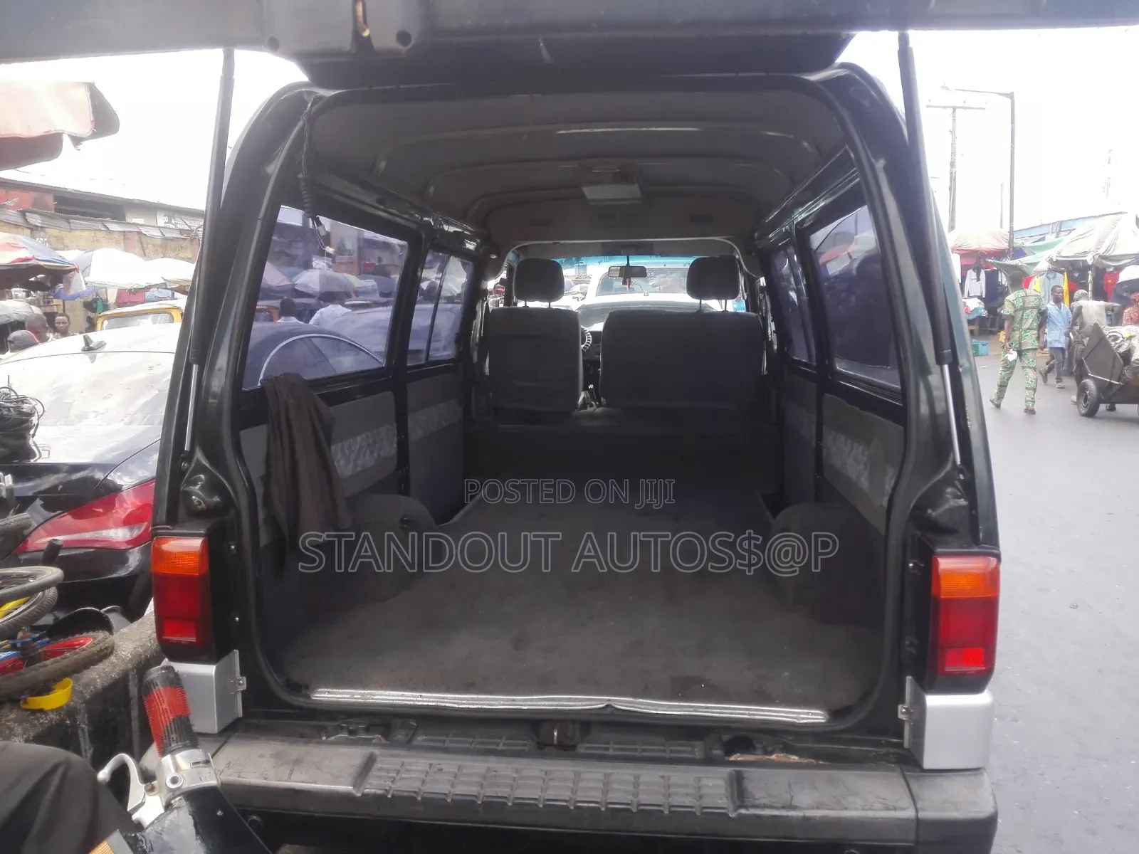 Ford Transit 2005 Black