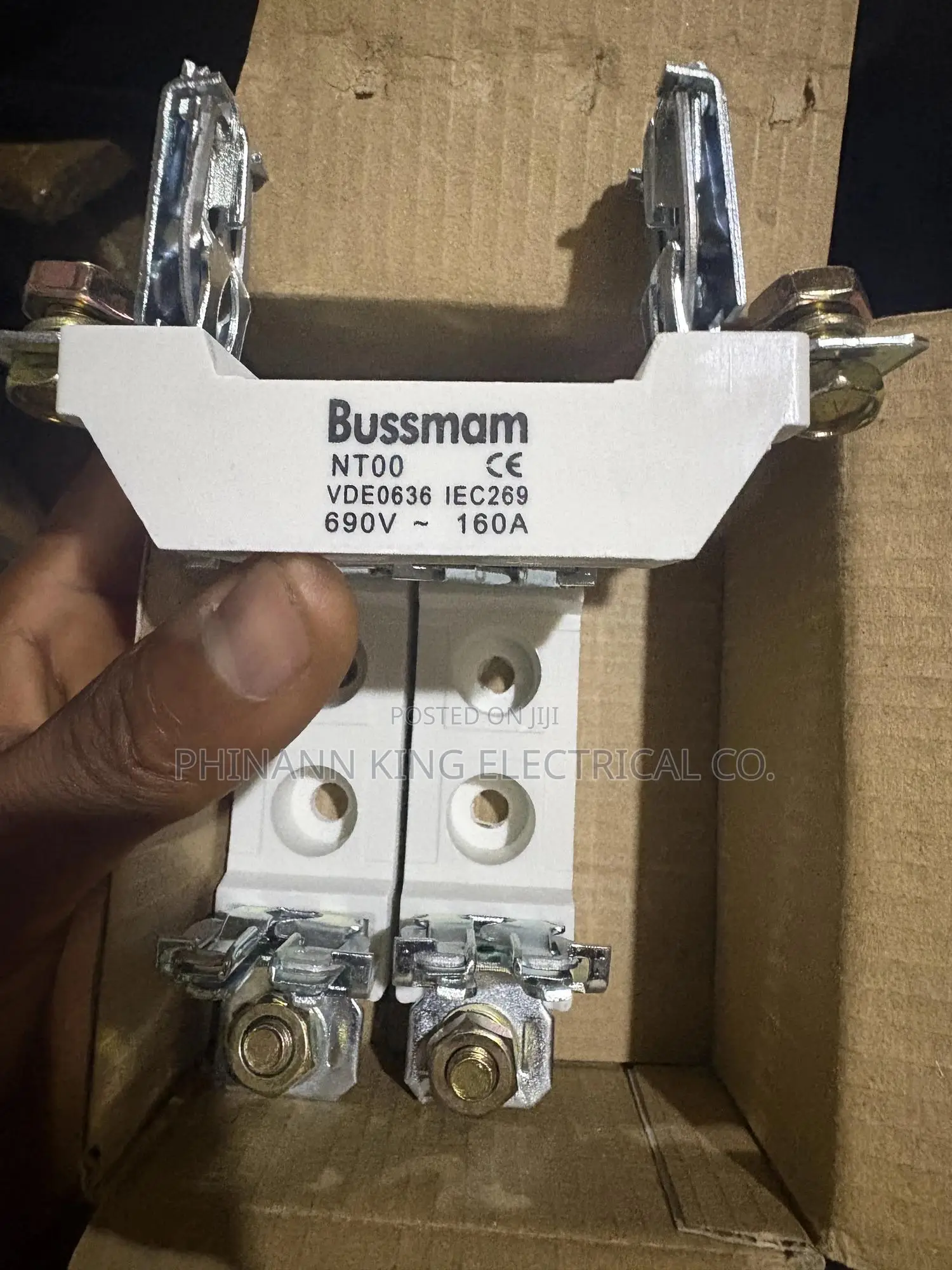 Bussman 160 Amps Fuse and Base