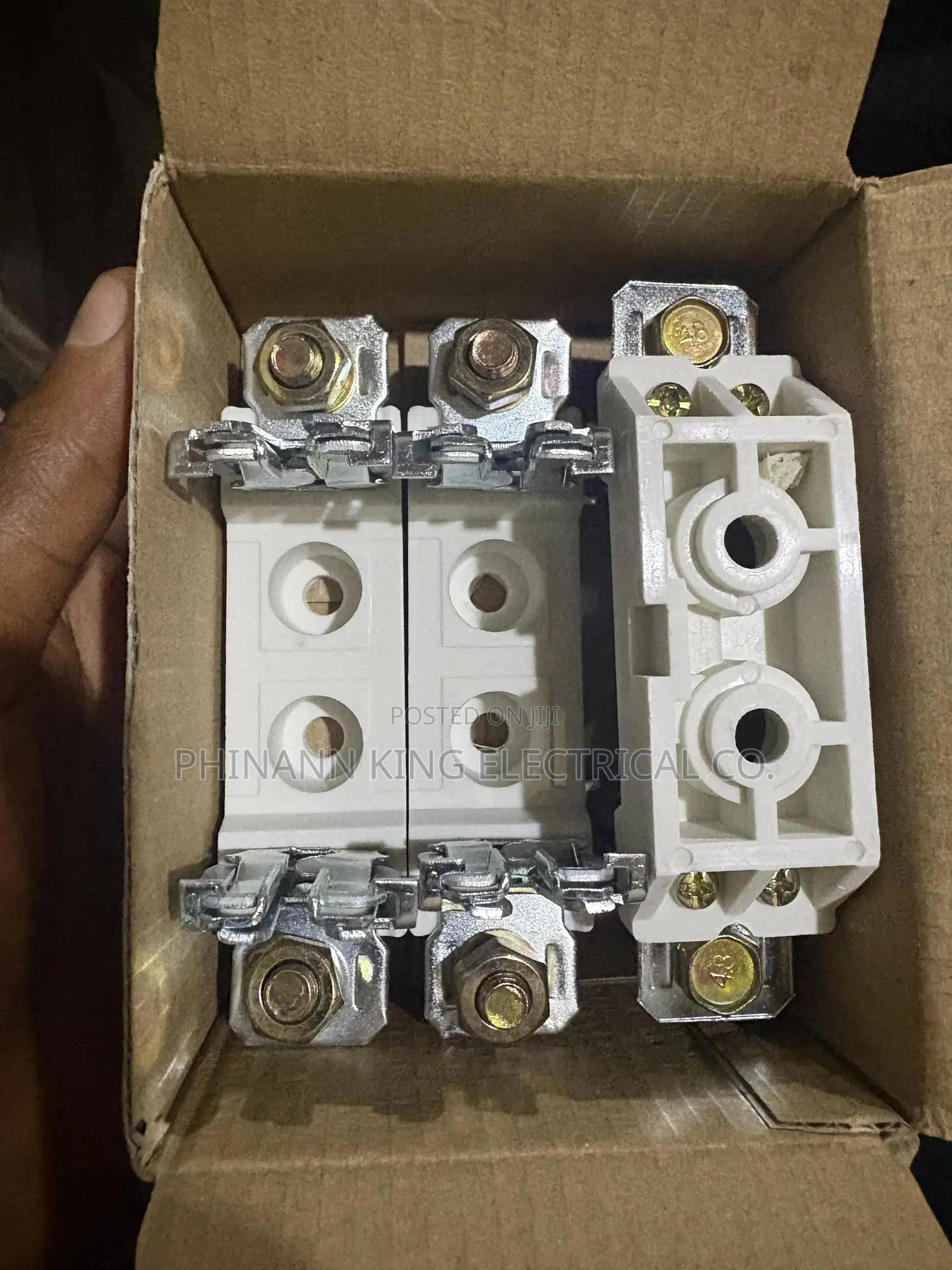 Bussman 160 Amps Fuse and Base