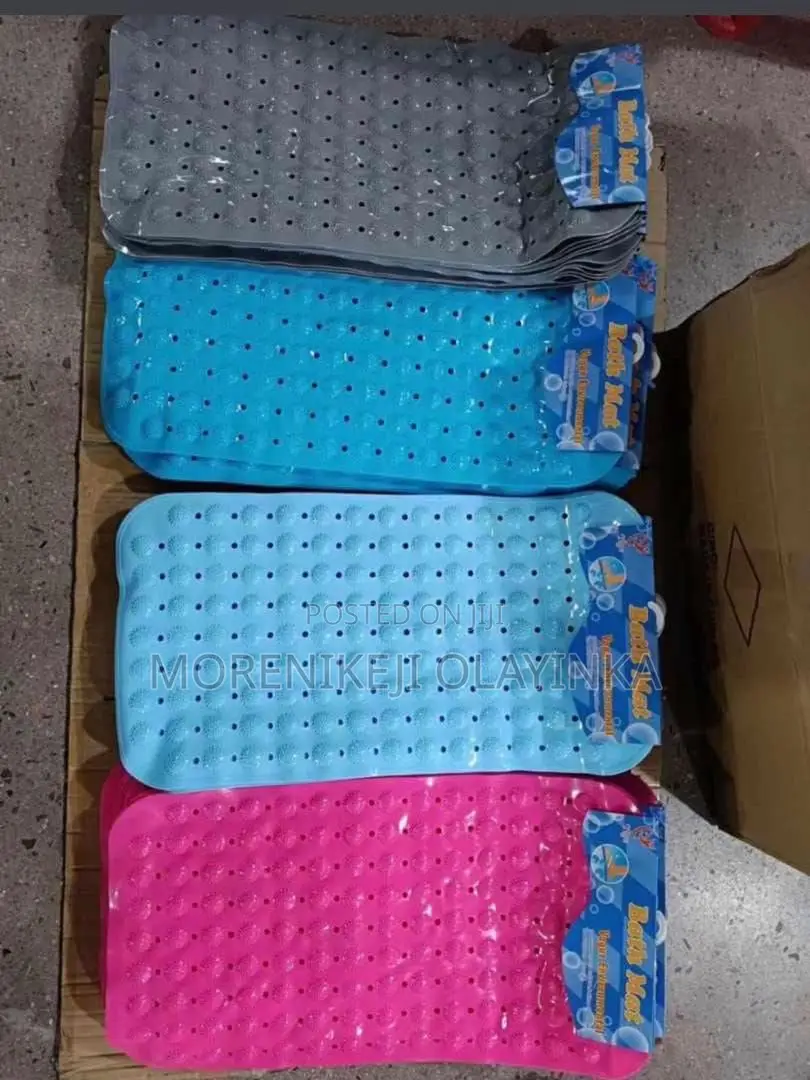 Slippery Foot Mat