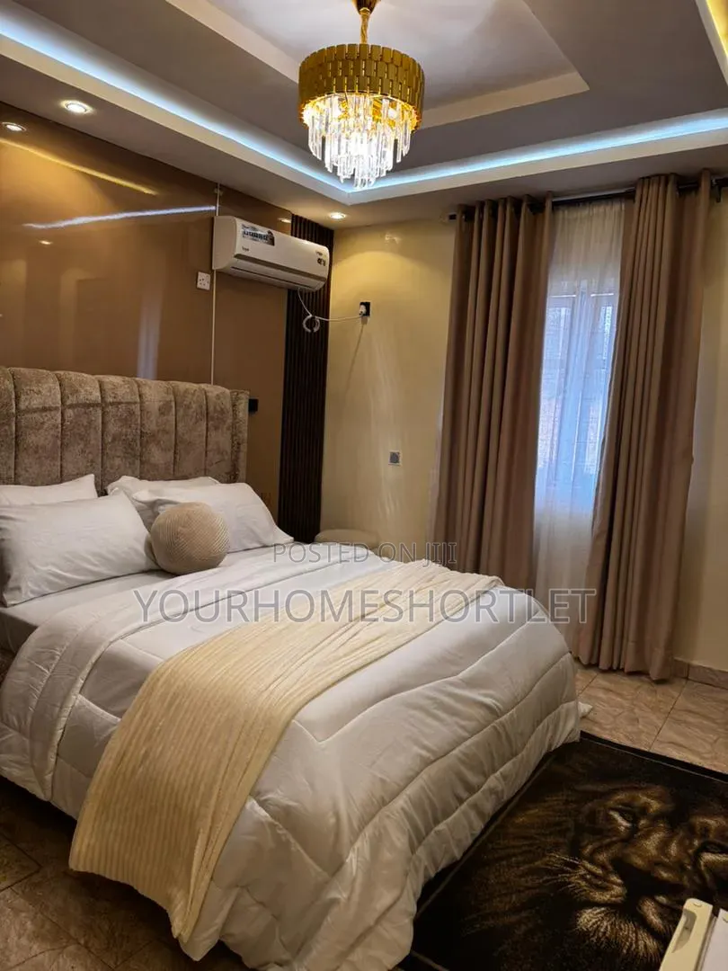 New 3/2/1 Bedroom Duplex