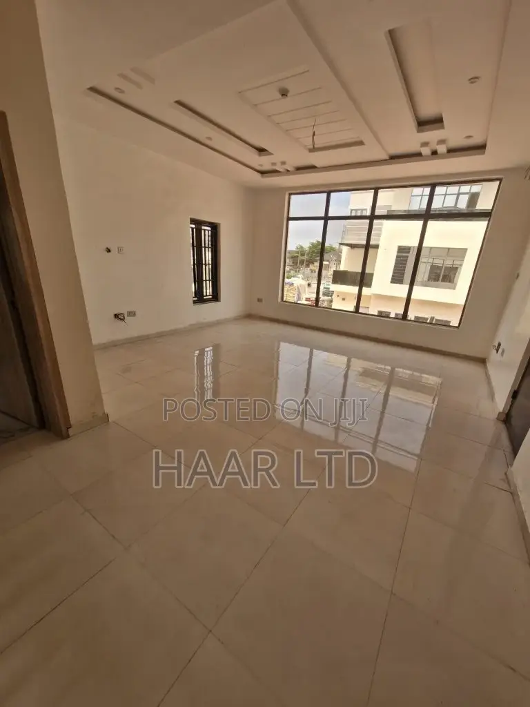 4bdrm Duplex in Ikate for sale