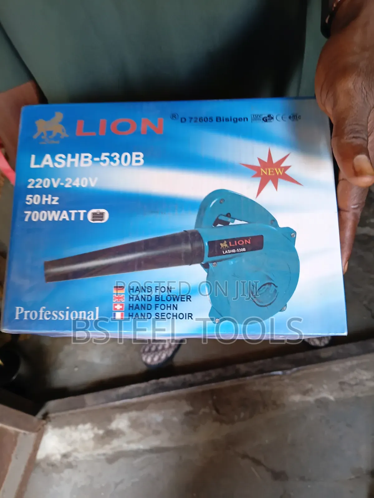 Lion Electric Blower – Powerful Dust Cleaning Machine