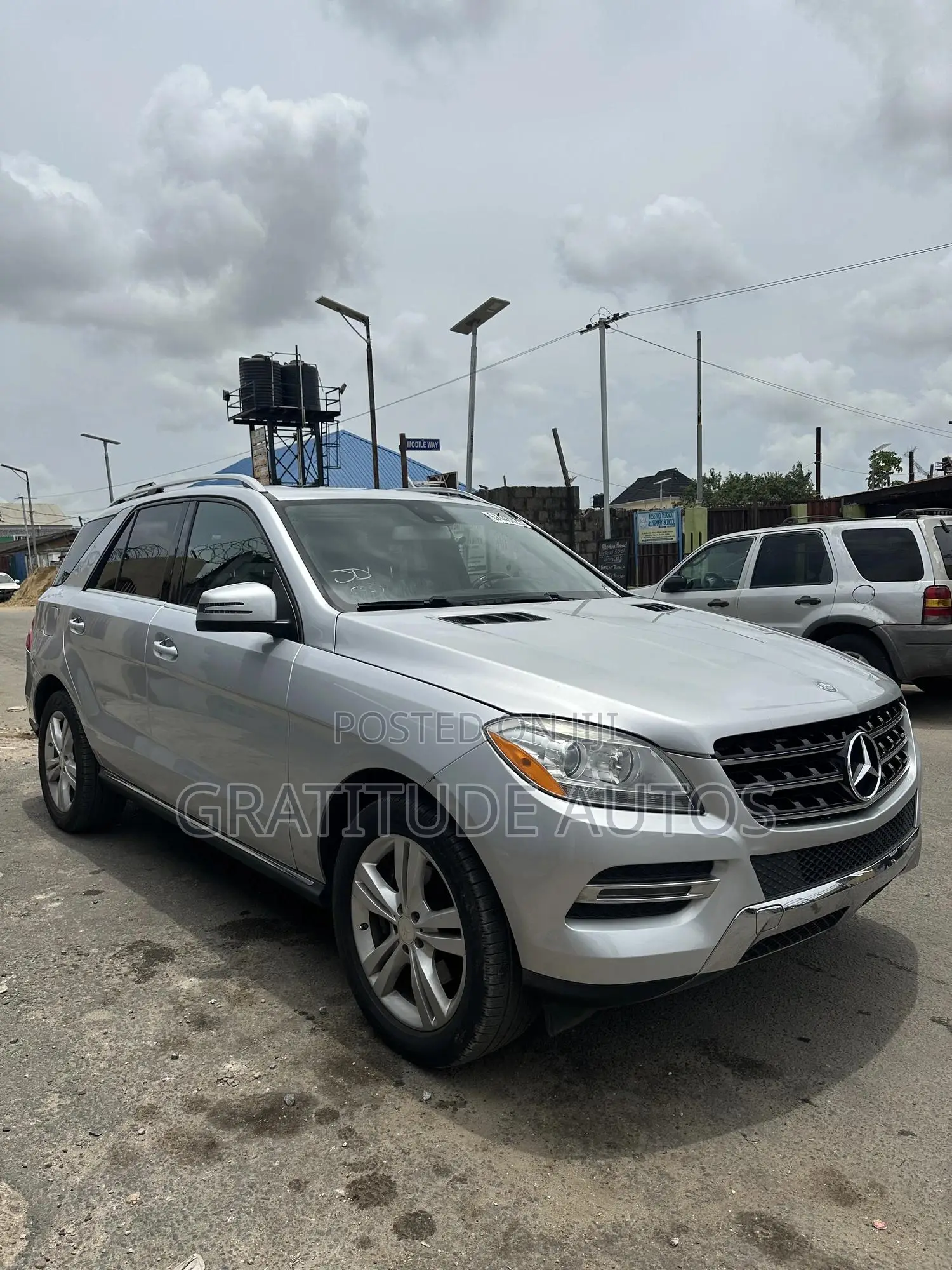 Mercedes-Benz M Class ML350 4MATIC 4dr SUV AWD (3.5L 6cyl 7A) 2014 Silver