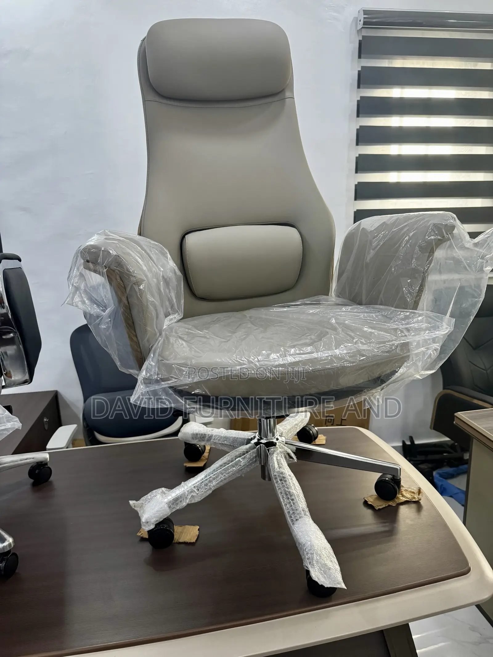 Luxury Executive Office Chair
