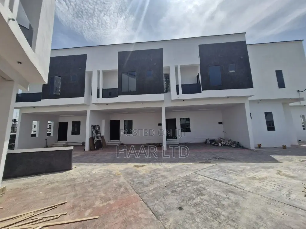 3bdrm Duplex in Ado / Ajah for sale