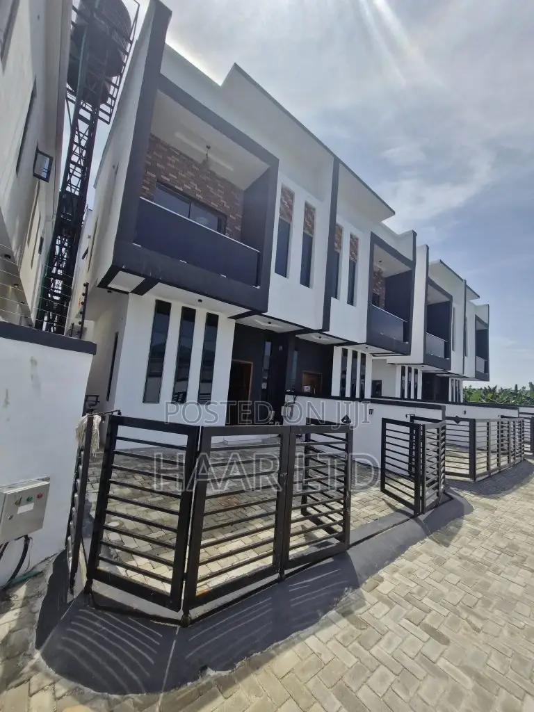 4bdrm Duplex in Ado / Ajah for sale