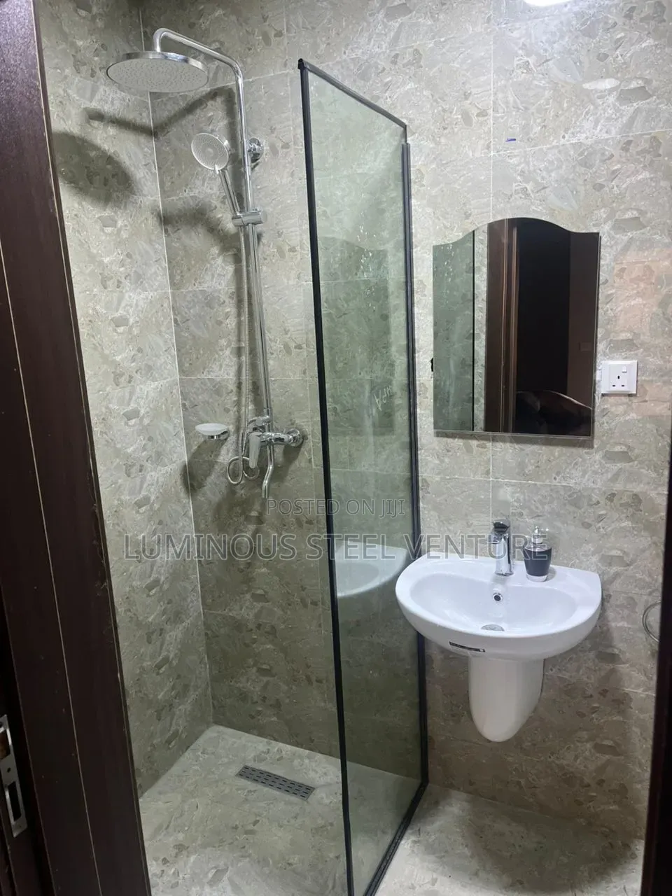 Shower Enclosures Utilize Tempered Glass. Shower Fix 10mm Thick