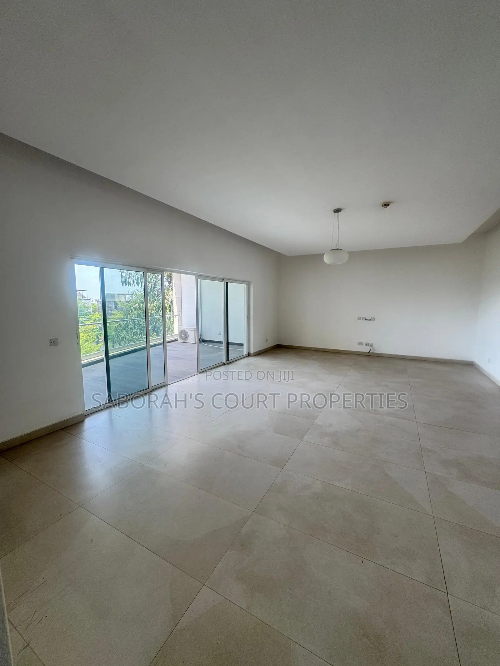 3bdrm Apartment in Banana Island for rent