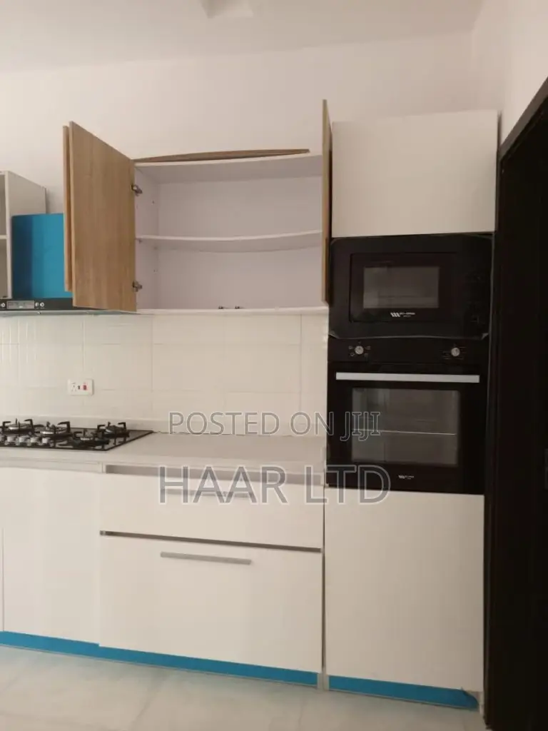 2bdrm Apartment in Ahmadu Bello Way for sale
