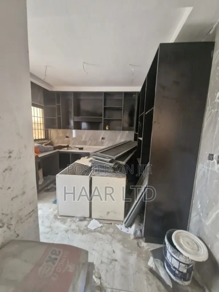 4bdrm Duplex in Lekki Phase 1 for sale