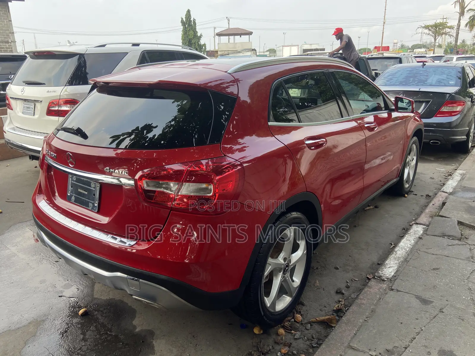 Mercedes-Benz GLA-Class 2016 Red