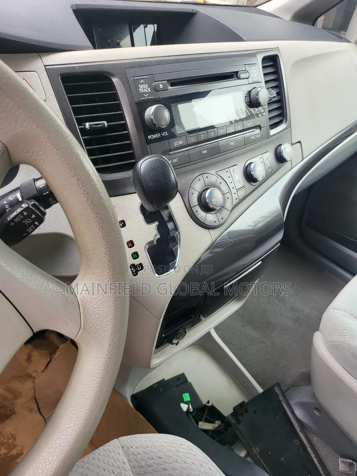 Toyota Sienna 2014 Gray