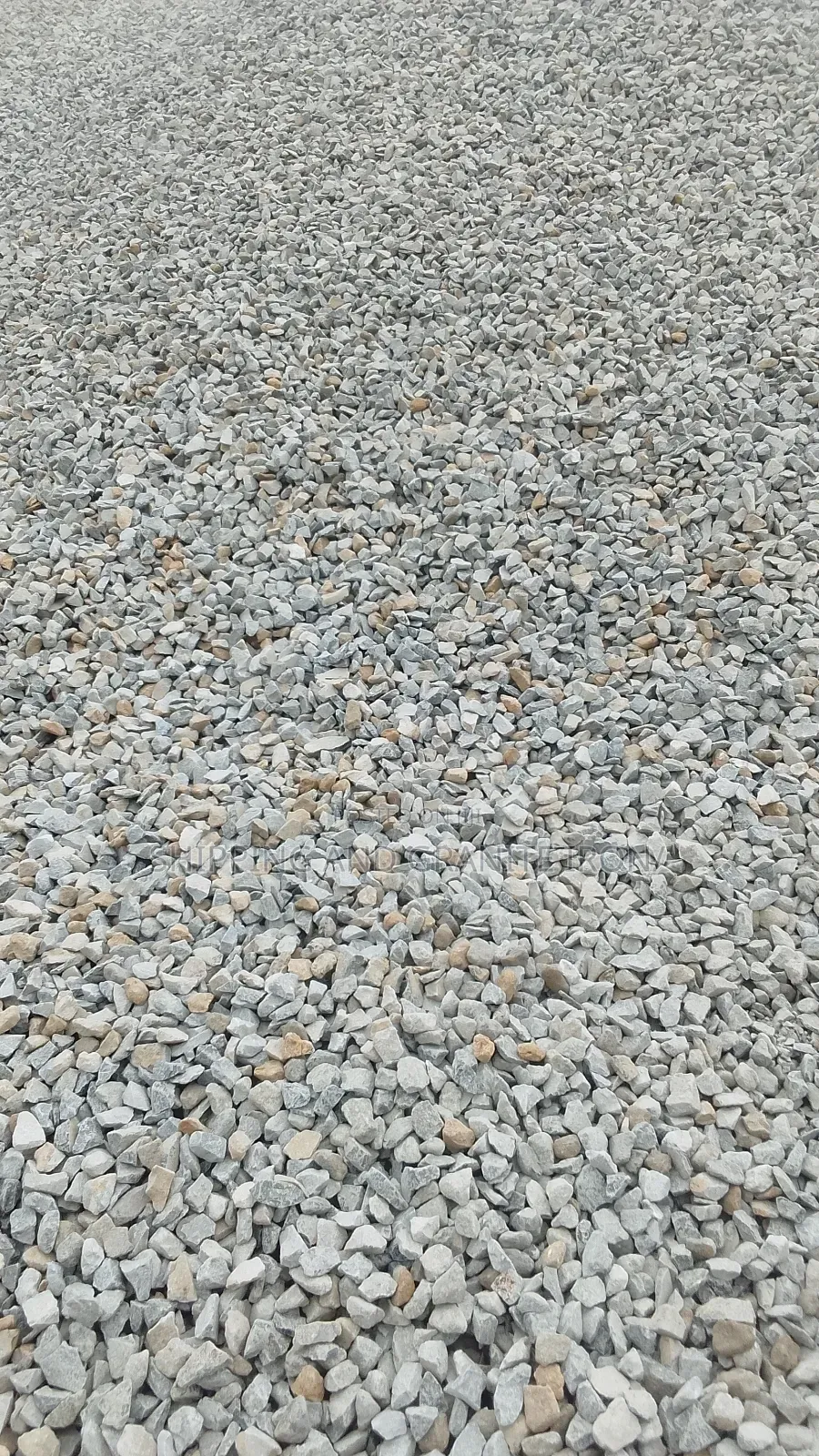 Diamond Granite and Chipping