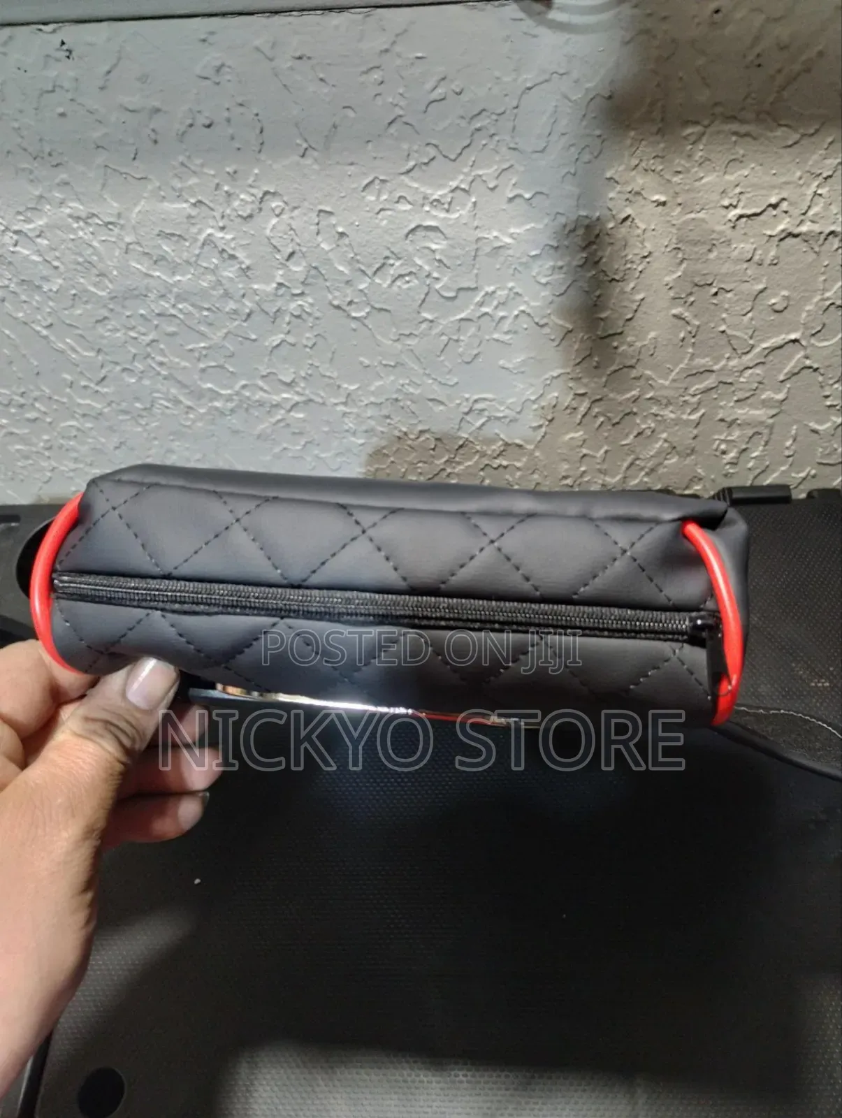 Luxury Car Armrest Organizer With Cup Holder Storage Compartment