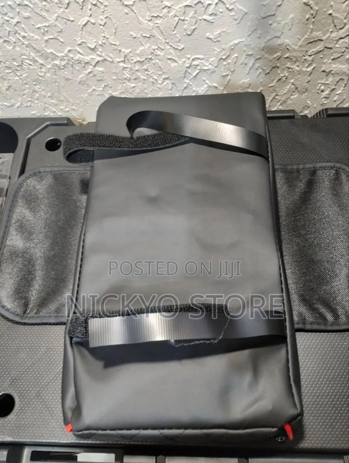 Luxury Car Armrest Organizer With Cup Holder Storage Compartment