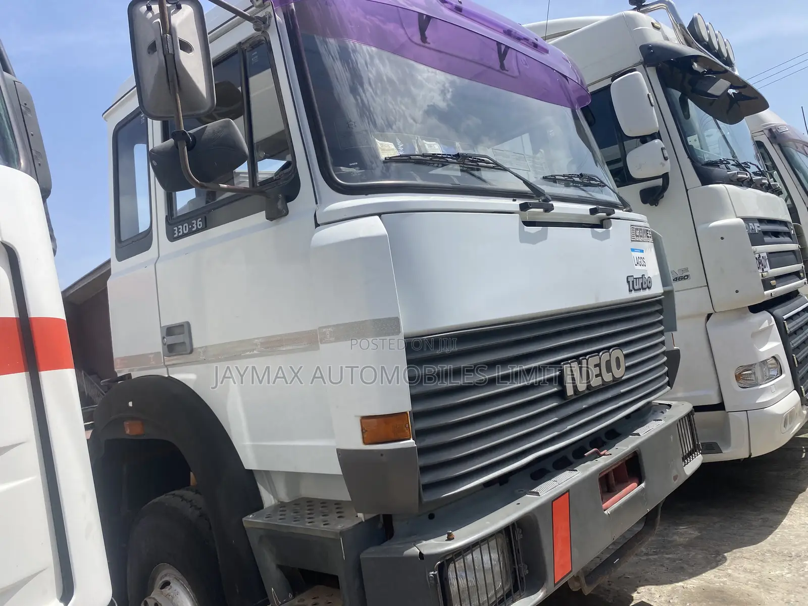 Iveco Turbo 10 Tires , Tractor Head White