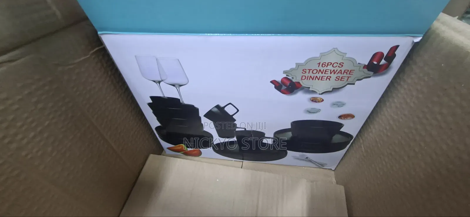 16 Pieces Luxury Dinner Set – Modern Matte Finish