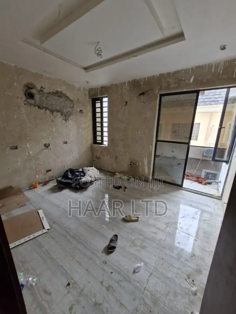 2bdrm Apartment in Ikate for sale