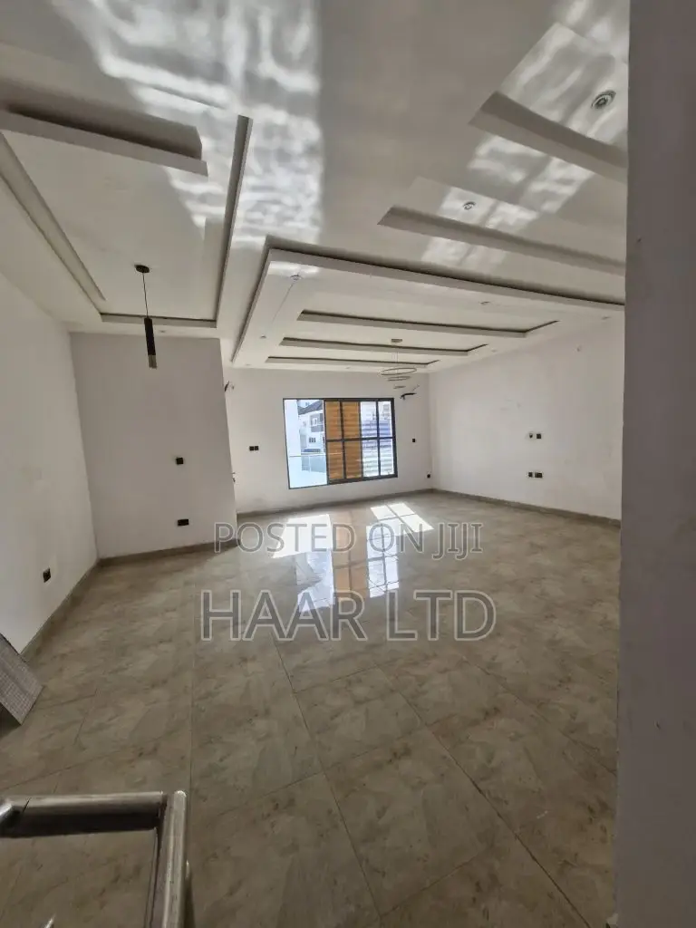 4bdrm Duplex in Ikate for sale