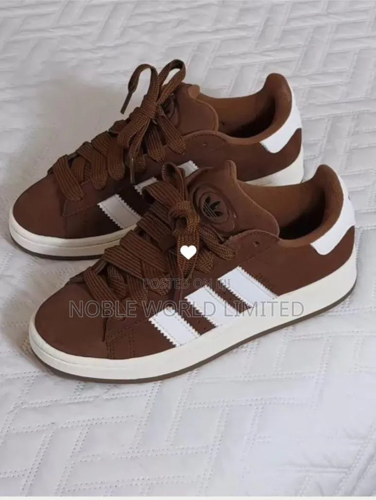 Light Weight Every Day Sneakers Cj 84c