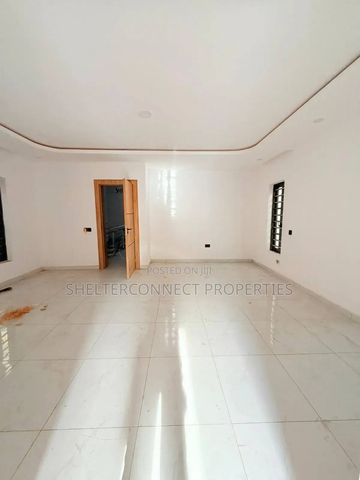 4bdrm Duplex in Fagba for sale