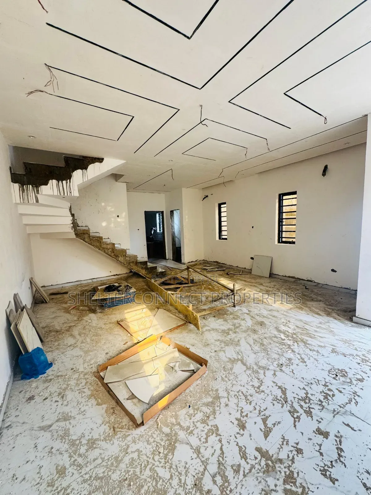 4bdrm Duplex in GRA Phase 1 for sale
