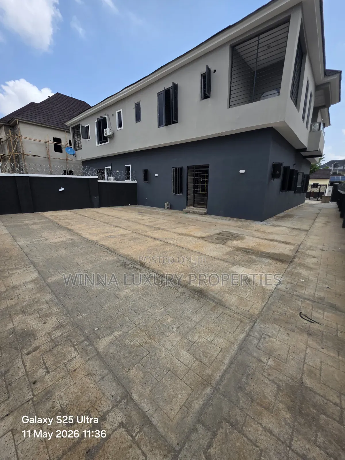 4bdrm Duplex in Goldcity Estate, Lugbe District for rent
