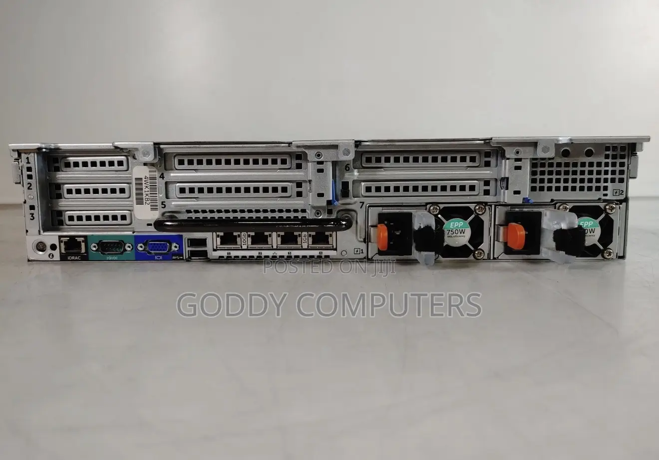 Server Dell PowerEdge R730 32GB Intel Xeon HDD 1T