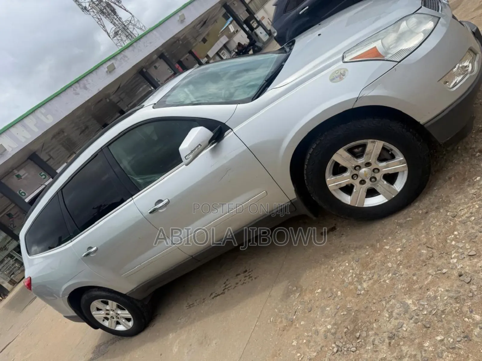 Chevrolet Traverse 1LT FWD 2013 Silver