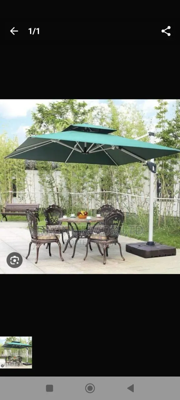 Garden Umbrella With Solar