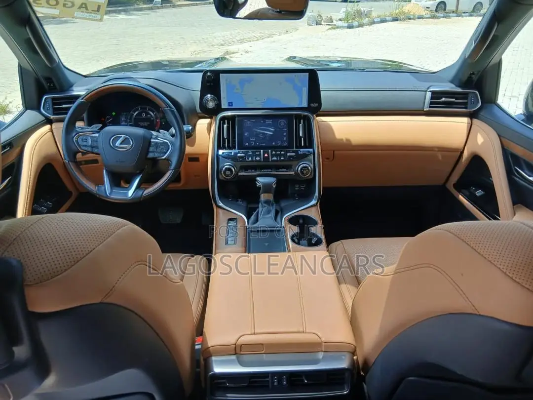 Lexus LX 600 2023 Black