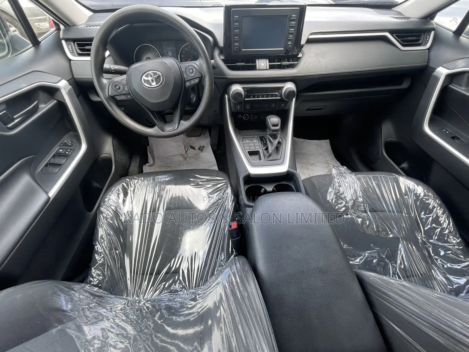Toyota RAV4 2021 White