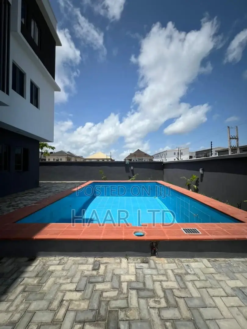 2bdrm Apartment in Abraham Adesanya Estate for rent